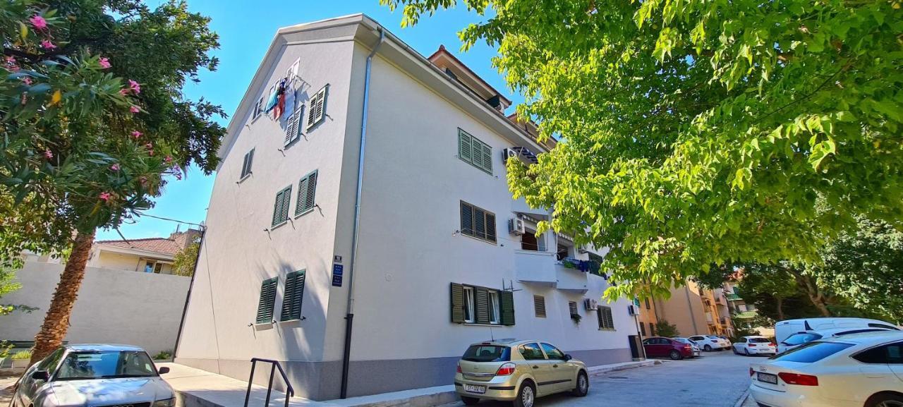 Attic Split Apartment Near City Centre Exterior foto